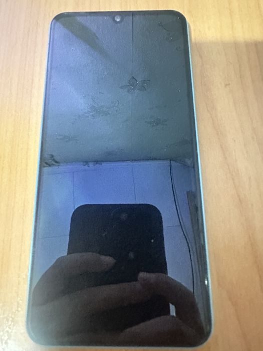 продаю vivo v25. 5G