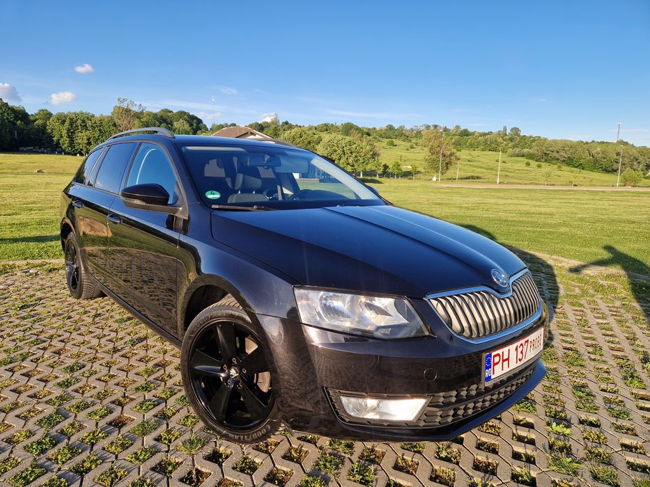 SKODA Octavia 2014