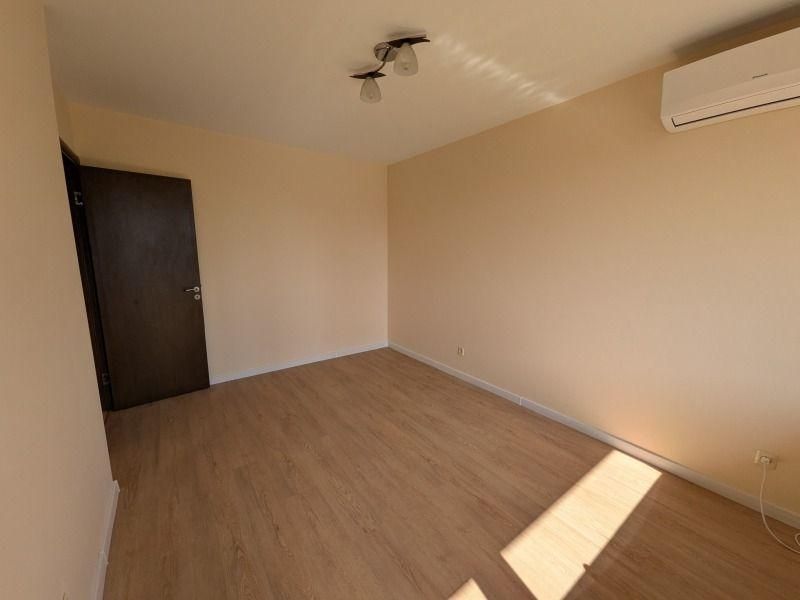 Дава се под наем Тристаен апартамент в София, Красно село - 104 кв.м за 950 € - Снимка #6