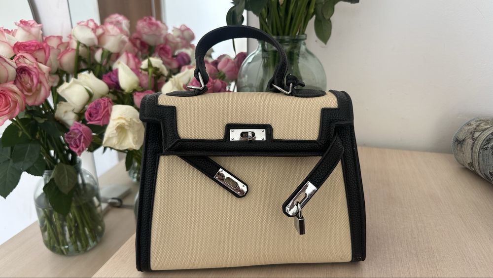 Стильная сумка в стиле Kelly Canvas Leather