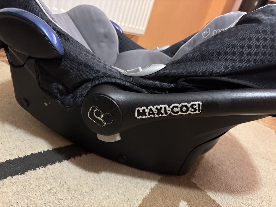 Кошче за кола Maxi-Cosi