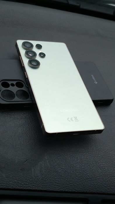 Samsung S25 Ultra
