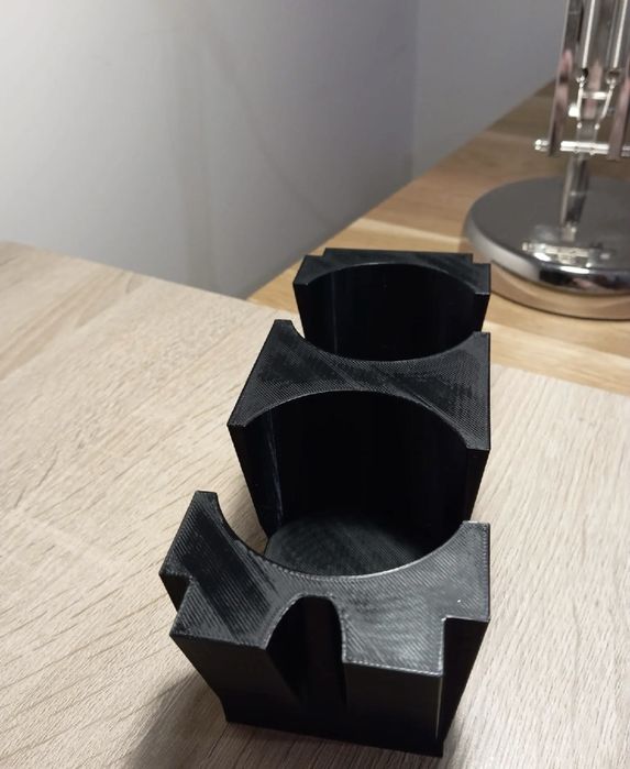 Поставка за чаши BMW e46