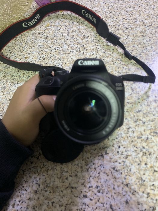 Vand Canon 2000d