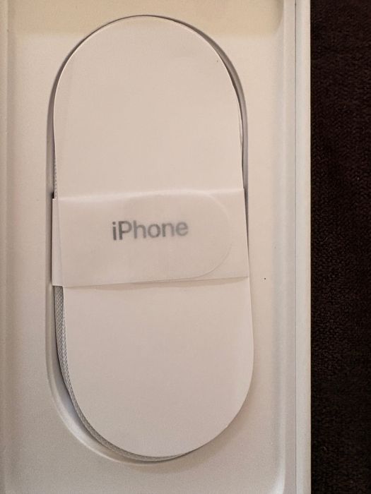 Iphone 17 pro max silver