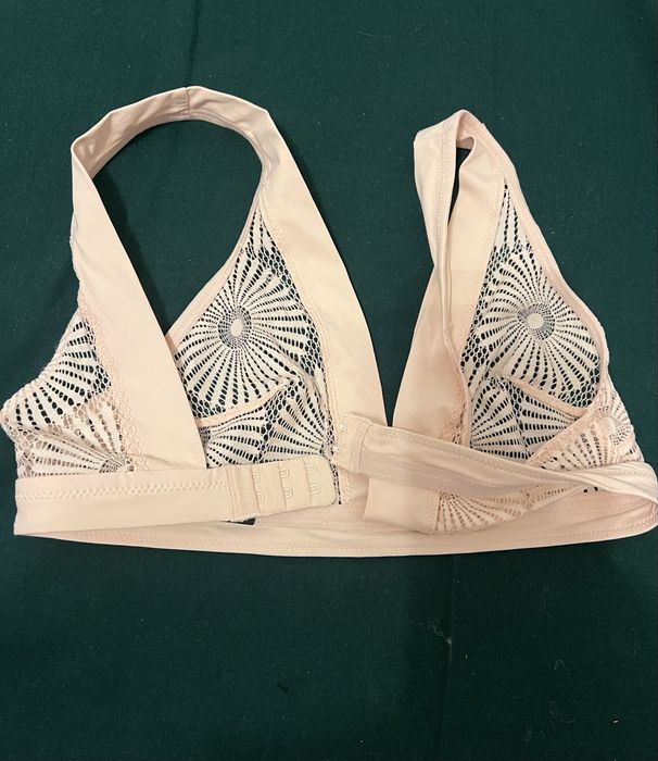 Bustiera reglabila, dantelata , bej, de la Etam