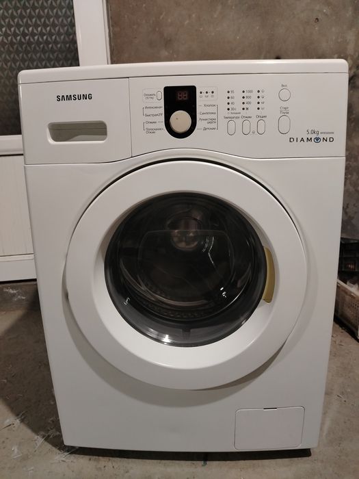 Стиральная машинка в хорошем состоянии Есть гарантия я сам мастер