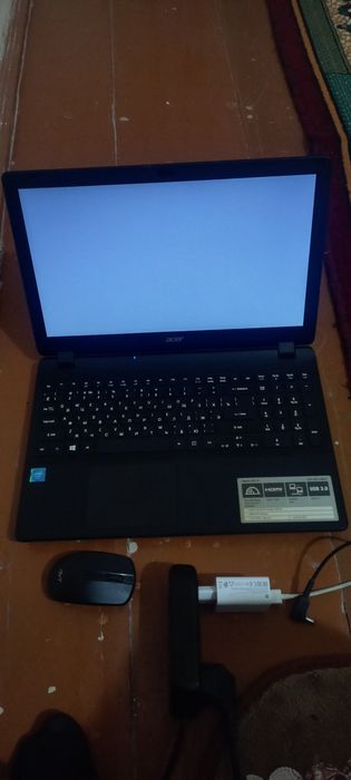 Acer noutbuk sotiladigan yangi uyda turgan ishlatilmagan