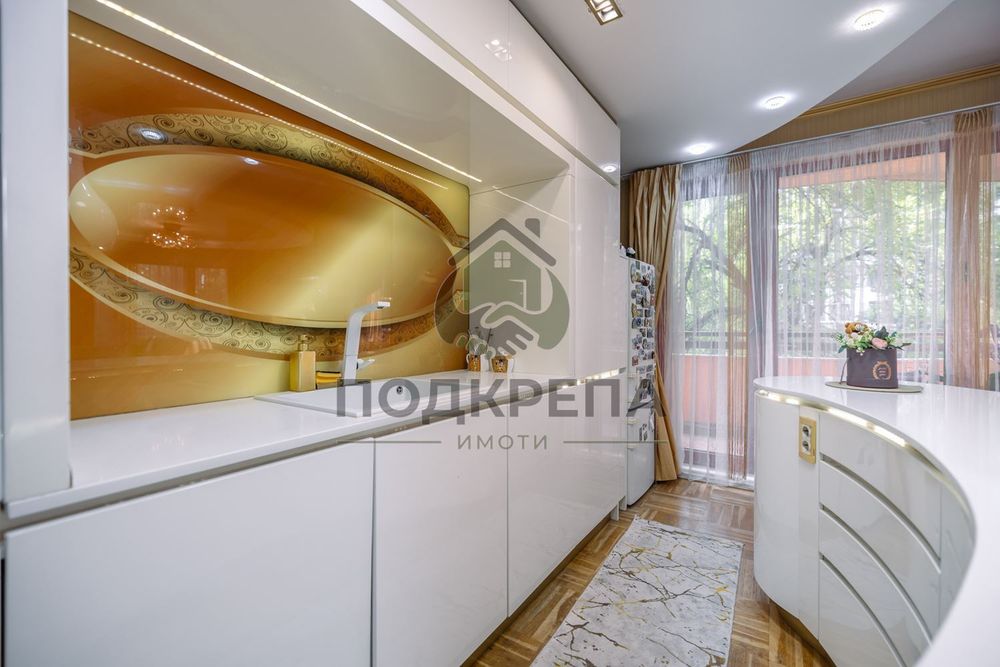 4-стаен в Пловдив-Кършияка площ 155 цена 297000