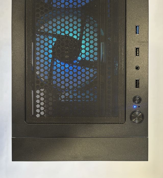 Геймърски Компютър AMD Ryzen 5 5600X, Nvidia RTX 3070 8GB, 32GB Ram