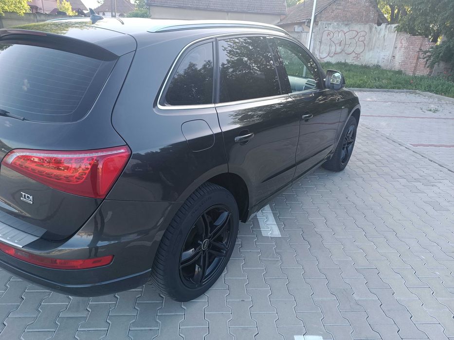 Audi  Q5 quatro S line
