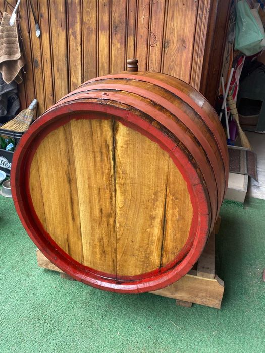 Butoi Lemn Salcam 250L