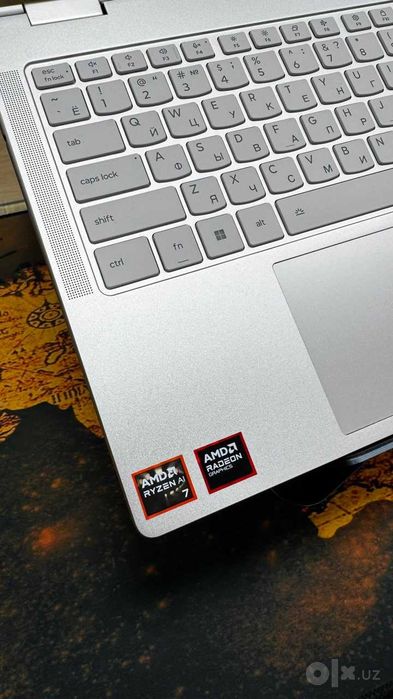 Noutbuk Lenovo Yoga 7/AMD Ryzen AI 7/1TB/SENSOR EKRAN