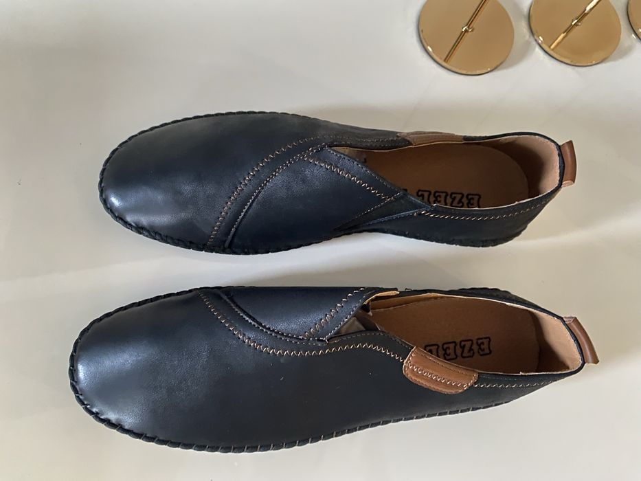 Чисто нови кожени обувки