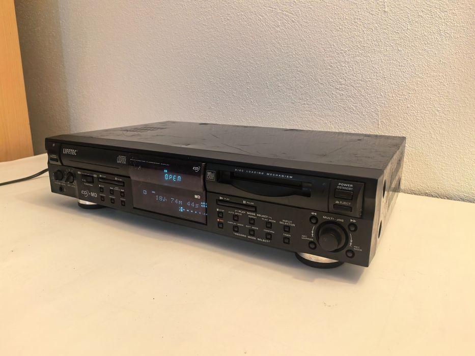 Minidisc CD player Lifetec LT 8964 cu defect