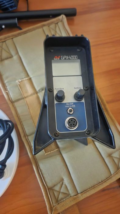 Металдетектор Minelab GPX 4000