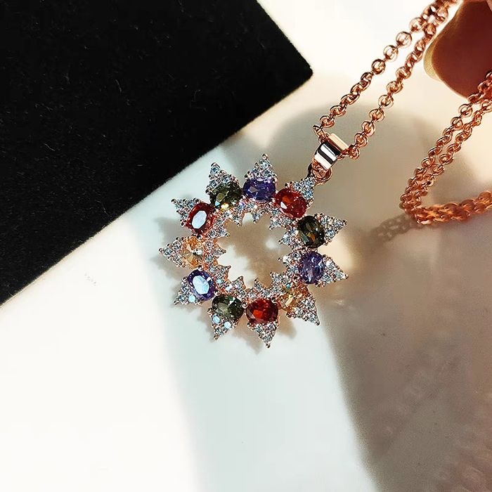 Продам бижутерное колье