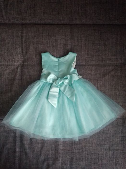 Платье в отличном состоянии