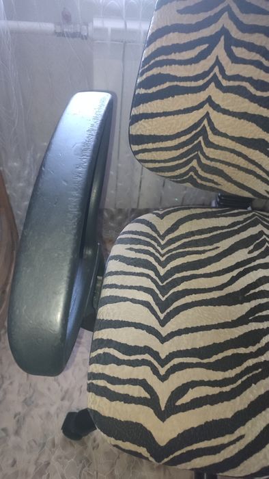 Стул компьютерный