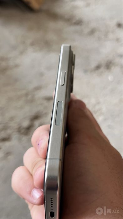 Iphone 15 pro ideall