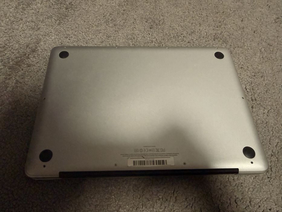 Лаптоп macbook pro