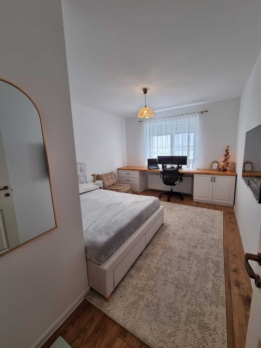 apartament 3 camere, metrou D. Leonida (complex La Strada)