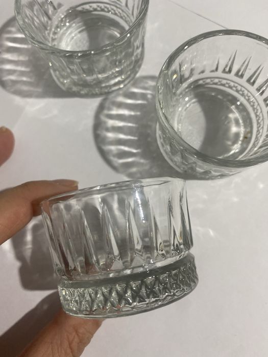 Соусница из стекла