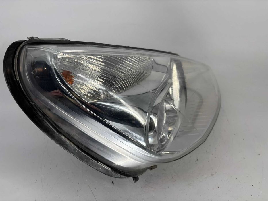 Far dreapta Ford S Max an 2010