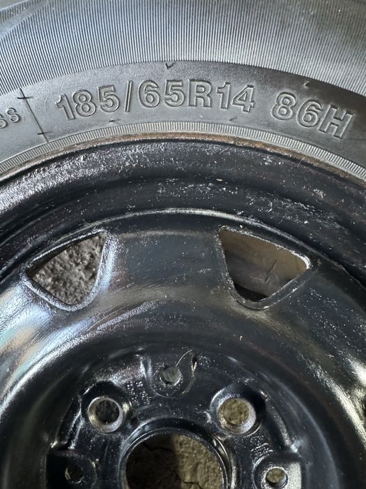 Ауди 80, резина с дисками