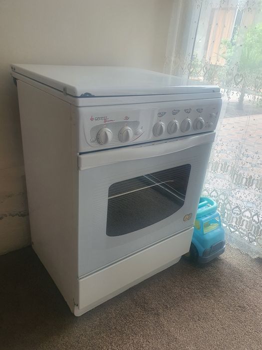 Бытовой газовый плита (Gefest 1100) Maishiy gaz plitasi