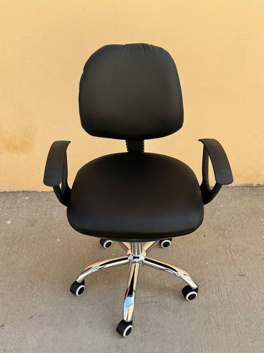 Кресло офис ва компютер учун.