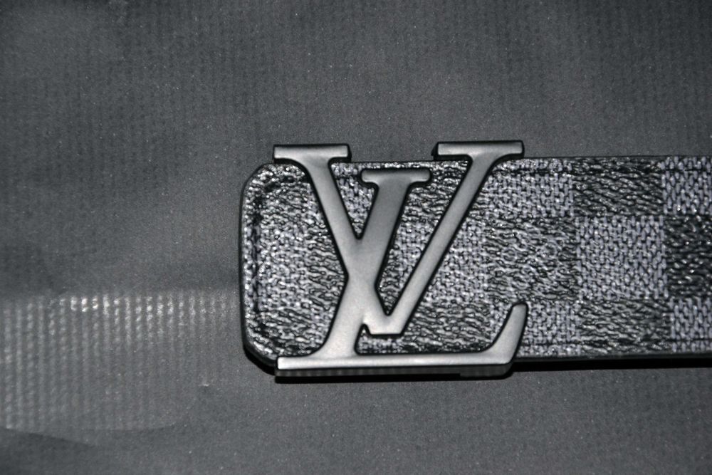 Curea LV Damier Graphite (Negru Mat) - 120 cm - Cutie Completă