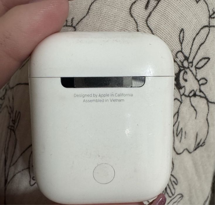 Айрподс оригинал