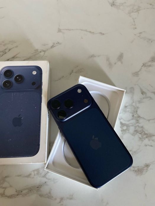 iphone 17 pro срочно.