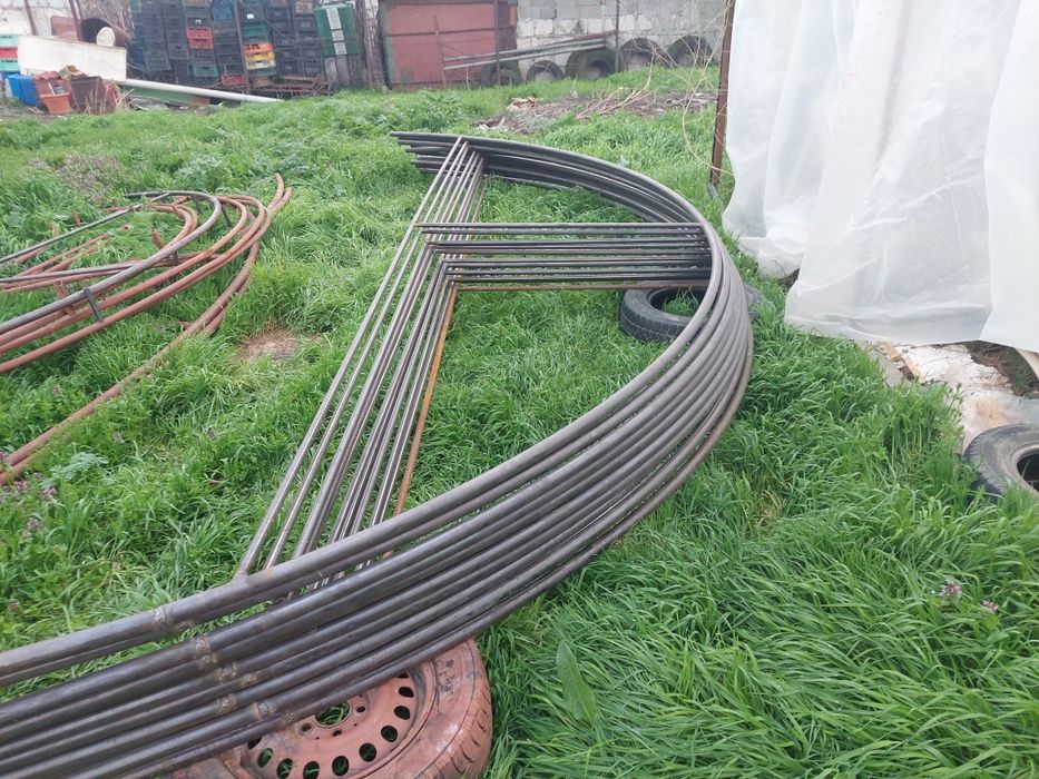 Executam la comanda arce simple sau solarii complete ..