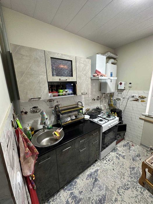 3 Xonali uy sotiladi Nazarbek Tarnovda.