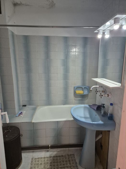 Închiriez apartament 2 camere - complet mobilat și utilat