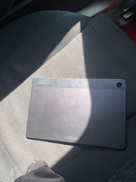 Se vinde tableta ca noua !!