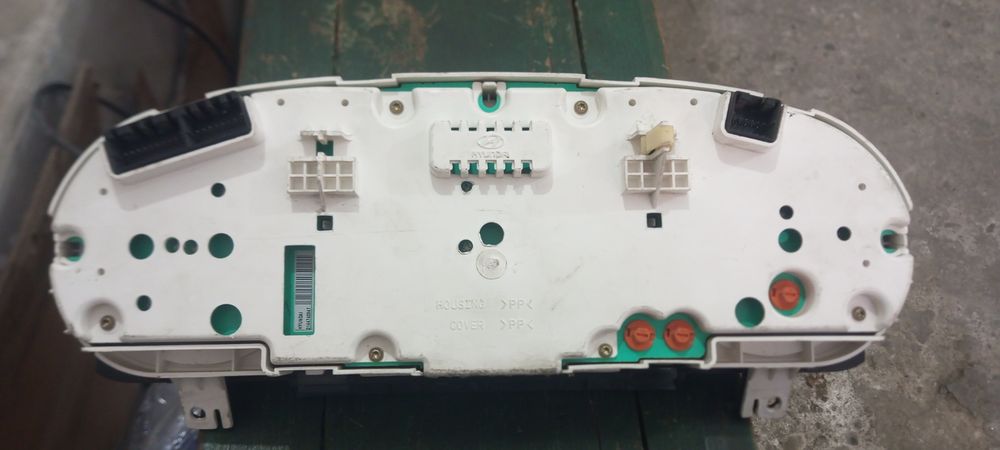 Табло на Хундай соната 6 NF 2008 года в отличном состоянии