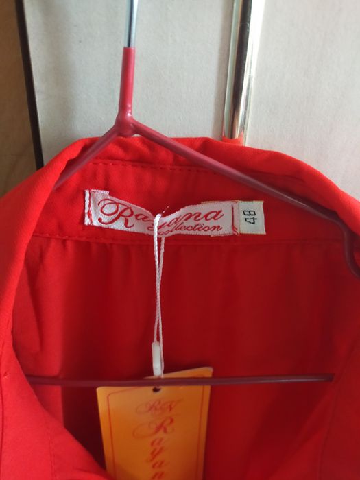 Продам женскую рубашку.