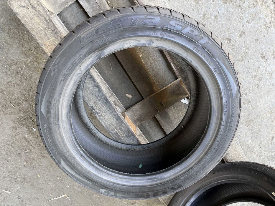 Anvelopa Vara 225/45 R16 - Kumho Ecsta SPT