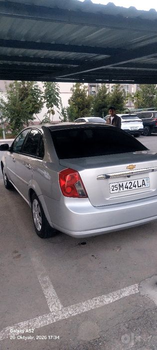 Daewo lasetti sotiladi  2005