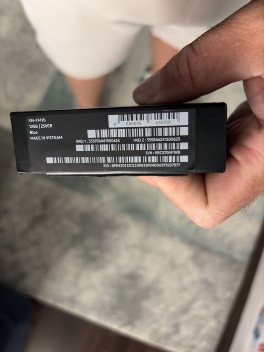 Samsung galazy flip 6