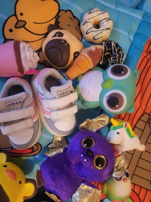 Adidasi copii sport Adidas gratis 10 jucării