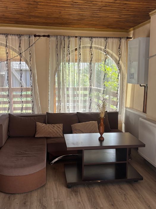Închiriere cabana
