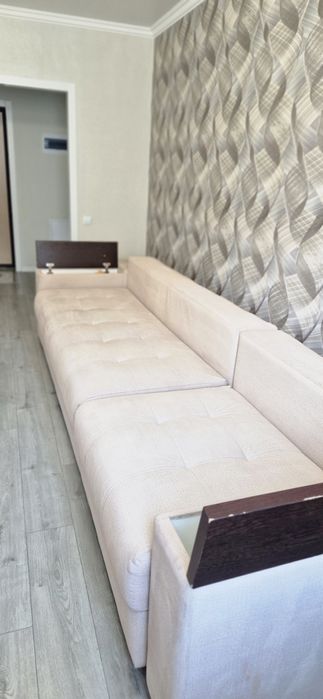 Продам диван в хорошем состоянии