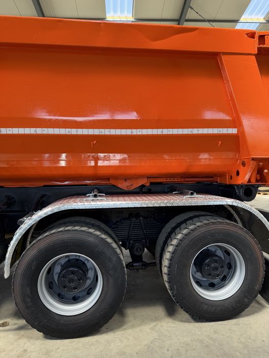 De vanzare Scania 8X4 din anul 2007