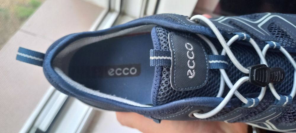 Pantofi ECCO  45 noi 130 ron
