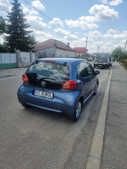 Proprietar vând urgent Toyota Aygo 998 cc