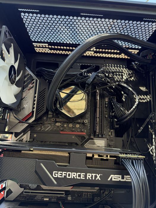 KIT Streaming/Gaming high end i9 10900k + Z590 Asrock PG VELOCITA + 32GB ram ddr4 hyperx fury black